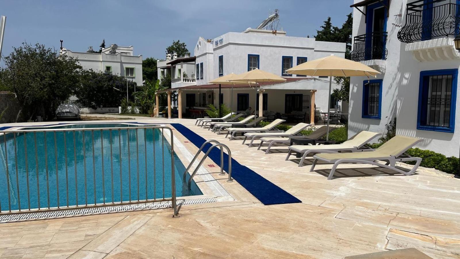 Ege Apartments Yalıkavak Extérieur photo
